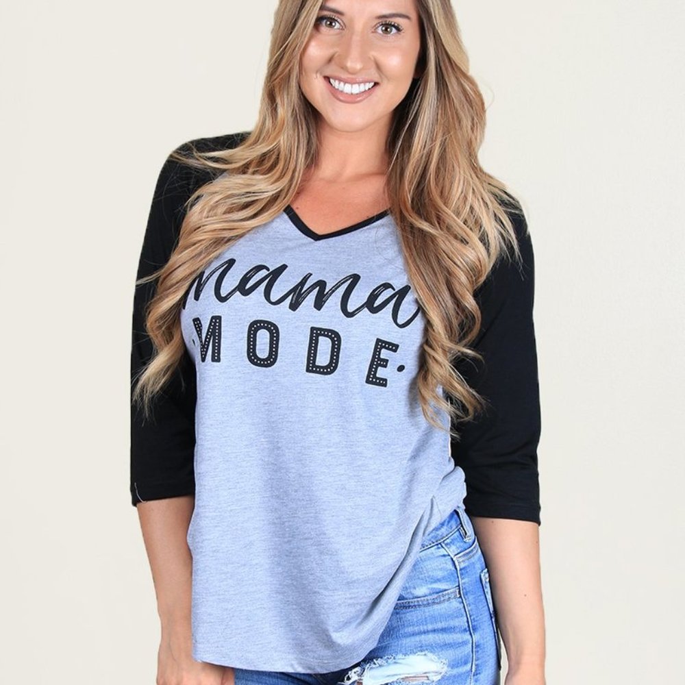 MaMa Mode Raglan Tee